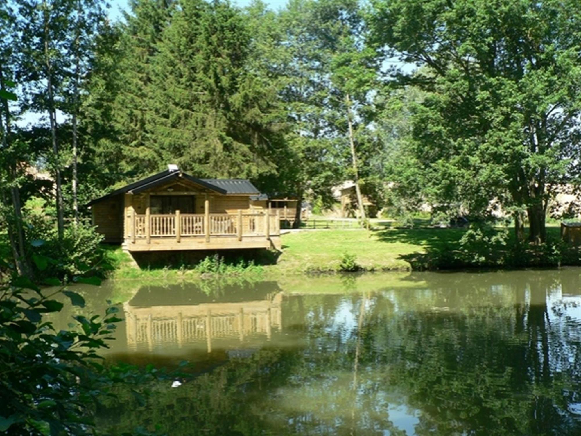Etangs Du Moulin Ξενοδοχείο Suzy Εξωτερικό φωτογραφία